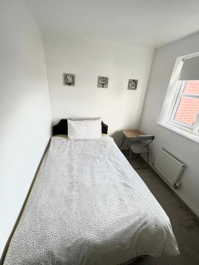Cheerful Heeley Home Luaran gambar